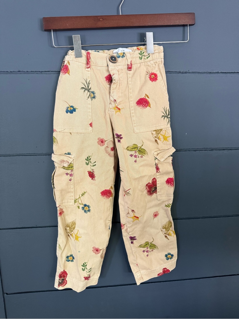Zara kids wide leg baggy floral cargo pants size 6